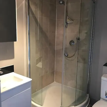 Luxury Central Tunbridge Wells With Free Parking Esterno foto